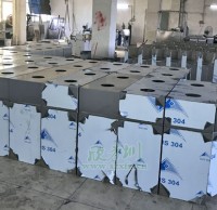 不锈钢分类果皮箱生产图