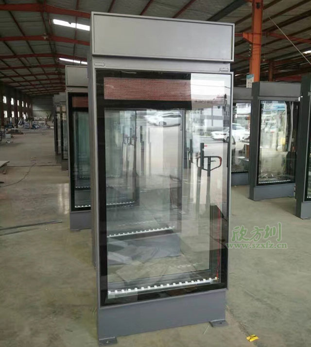 灯箱展示广告果皮箱