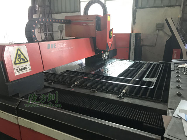 果皮箱激光切割机下料