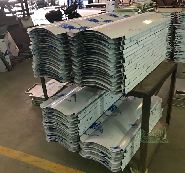 户外果皮箱桶头折弯图