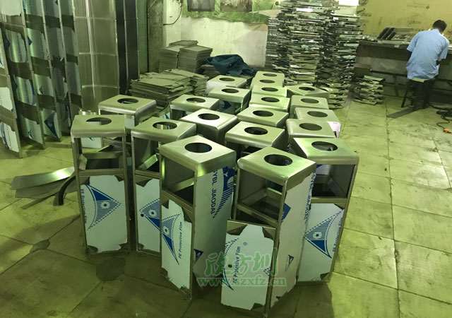 室内果皮箱生产图