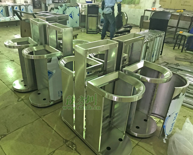 果皮箱模块组装图