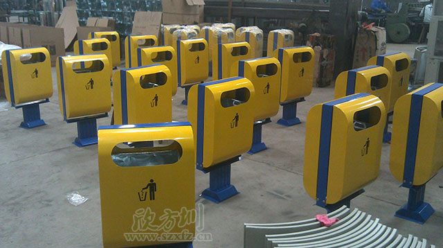 社区钢制果皮箱